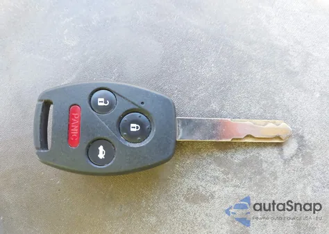 2011 Honda Accord 2.4 Lx z USA, uszkodzony, nr VIN 1HGCP2F37BA052603